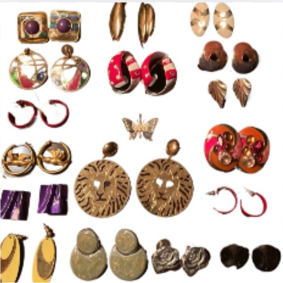 Jewelry - EUC Retro Fashion Earring Bundle